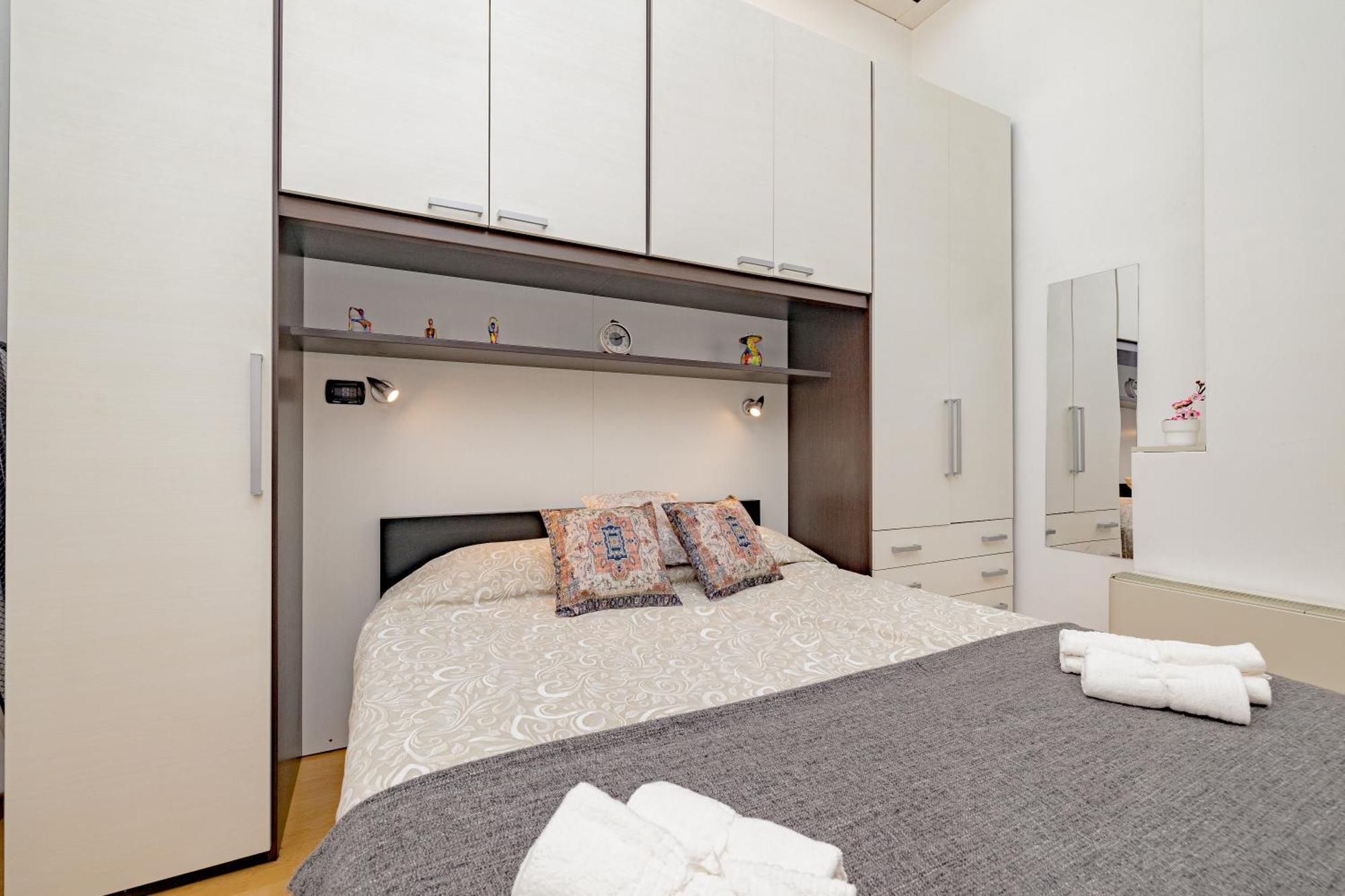 Romana Loft *